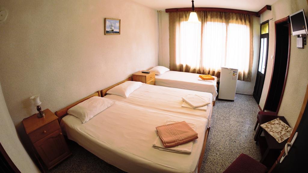 Atanasovi House Hotel Skorpilovci Kültér fotó