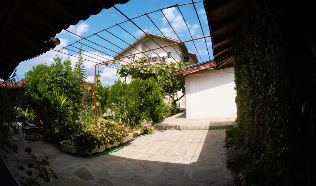 Atanasovi House Hotel Skorpilovci Kültér fotó