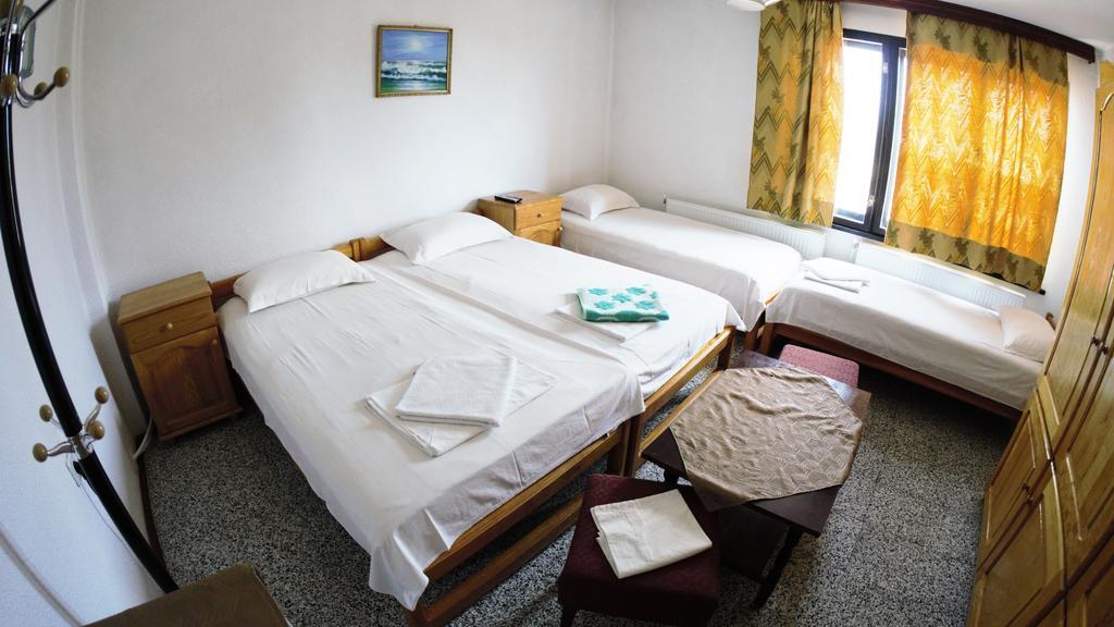 Atanasovi House Hotel Skorpilovci Kültér fotó